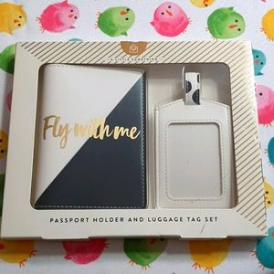 Passport and luggage tag set